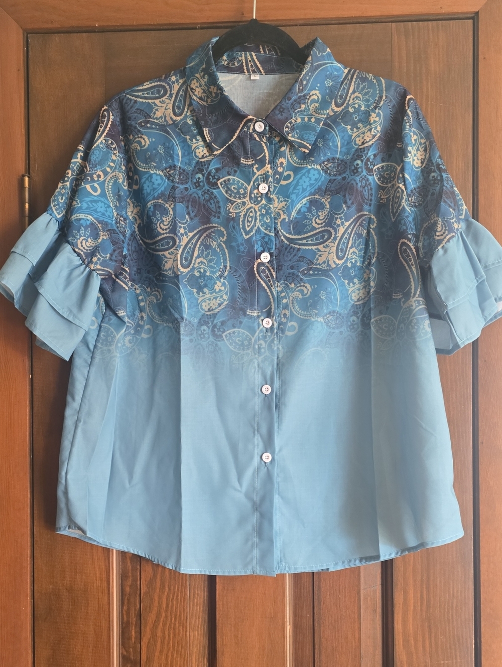 Source Unknown Blue Paisley Ombre Button-Down Shirt